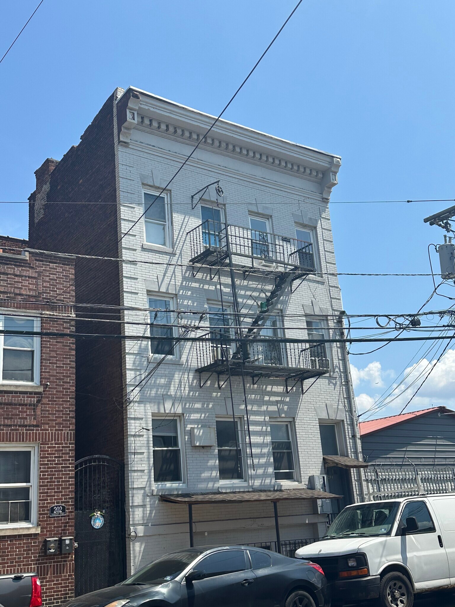 204 Parkhurst St, Newark, NJ à vendre Photo principale– Image 1 sur 27