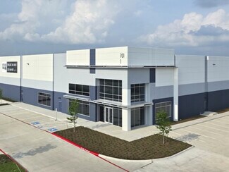 Plus de détails pour 701 North Red Bud Lane, Round Rock, TX - Industriel/Logistique à louer