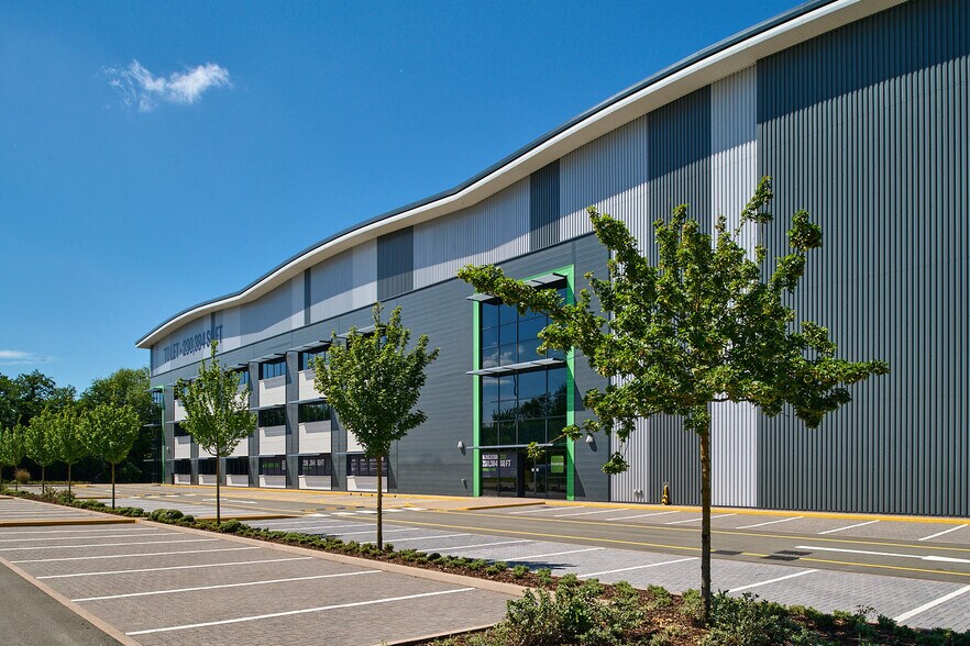 St Georges Way, Nuneaton à louer - Photo de l’immeuble – Image 3 sur 8