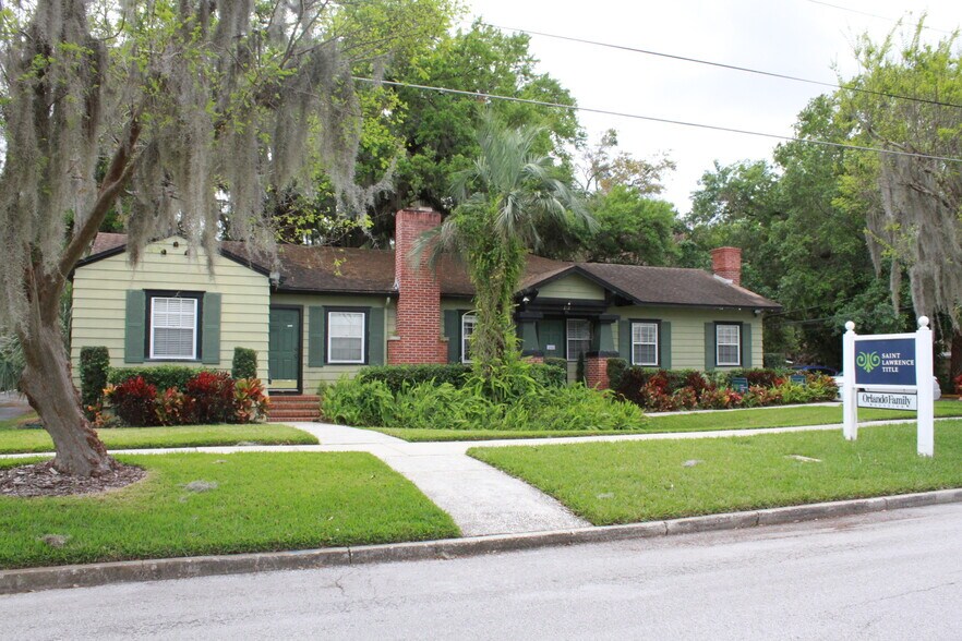 212 Pasadena Pl, Orlando, FL à vendre - Photo de l’immeuble – Image 3 sur 14