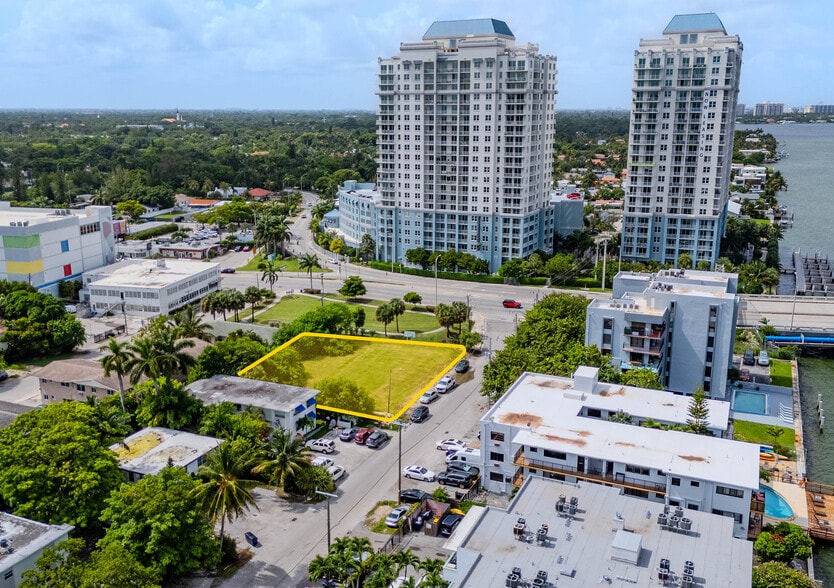 7860-7880 N Bayshore Ct, Miami, FL à vendre - Aérien – Image 3 sur 7