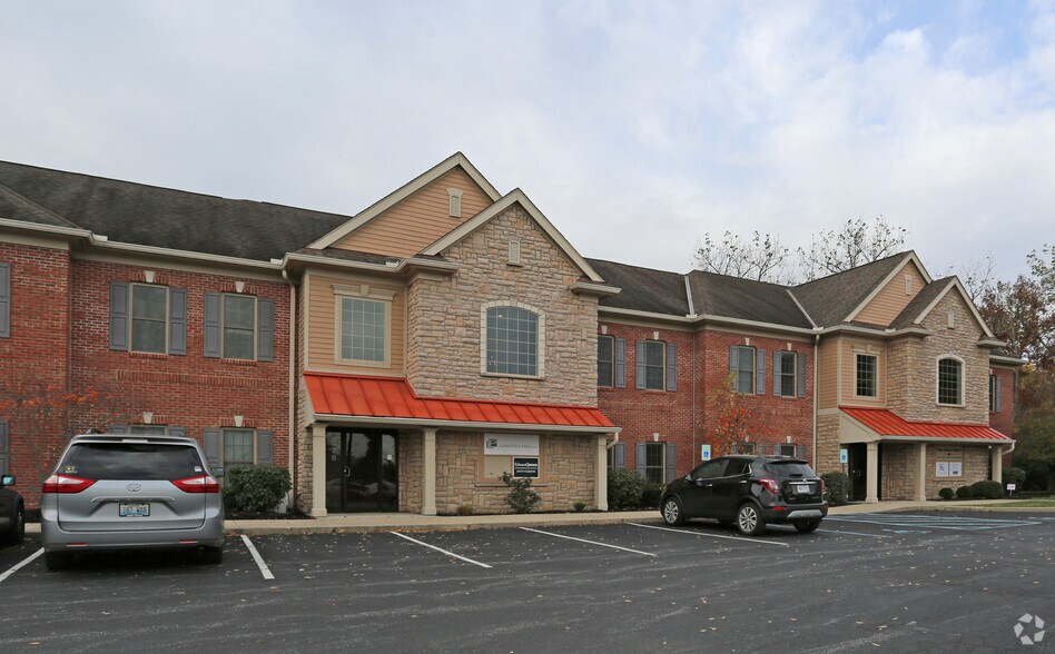 5076-5080 Wooster Rd, Cincinnati, OH à louer - Photo principale – Image 1 sur 27