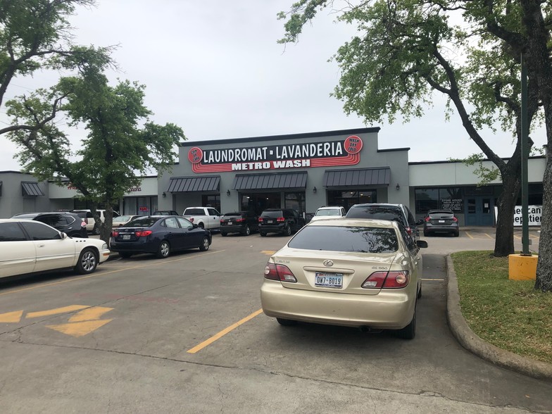 1901-2403 E Red River St, Victoria, TX à louer - Photo de l’immeuble – Image 1 sur 6