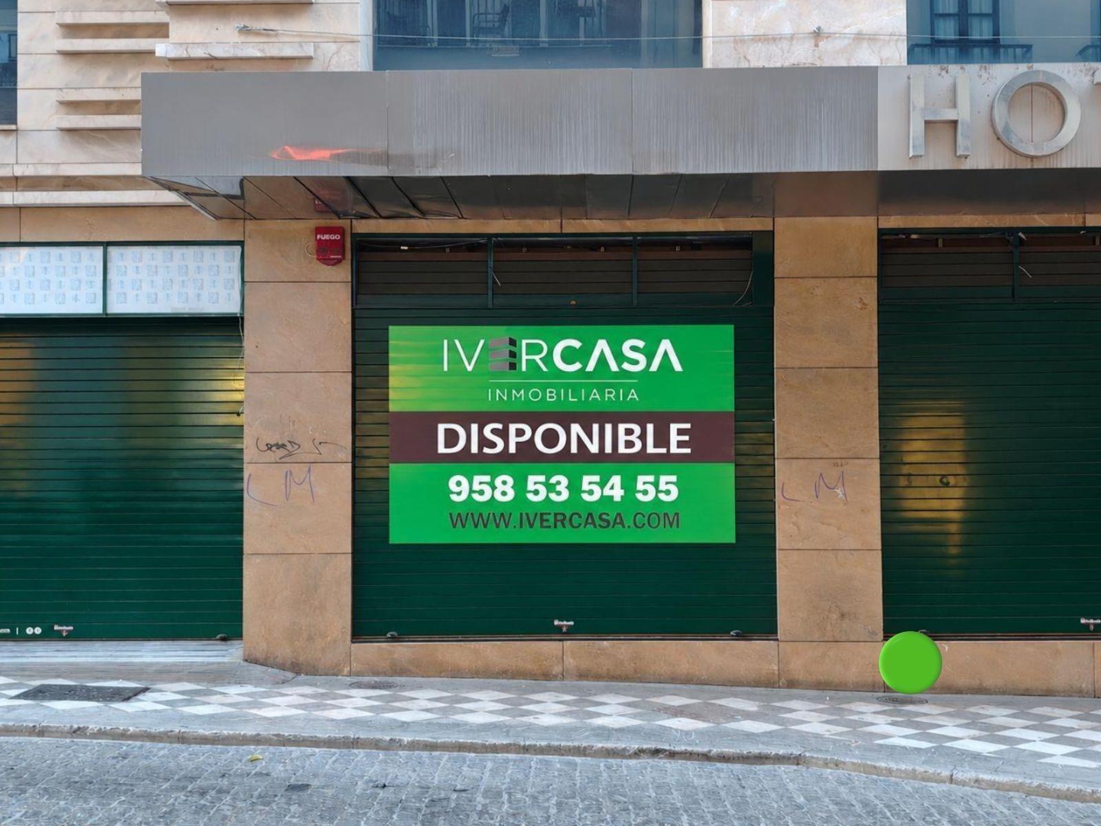 Local commercial dans Granada, Granada à louer Photo de l’immeuble– Image 1 sur 2