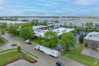 1230-1300 Mark St, Bensenville, IL - VUE AÉRIENNE  vue de carte - Image1