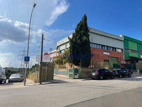 Industriel/Logistique dans Rubí, Barcelona à louer Plan d’étage– Image 1 sur 16