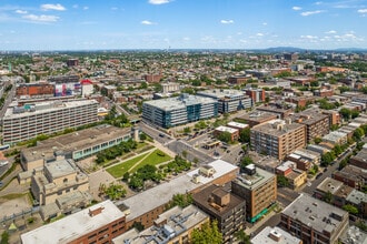 7101 Av du Parc, Montréal, QC - VUE AÉRIENNE  vue de carte