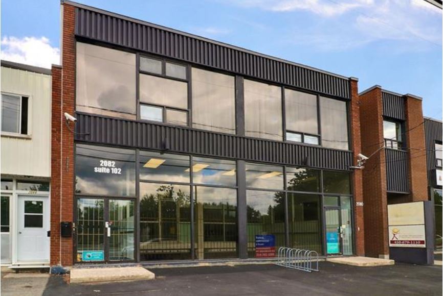 2078-2082 Rue Sainte-Hélène, Longueuil, QC à louer - Photo principale – Image 1 sur 9
