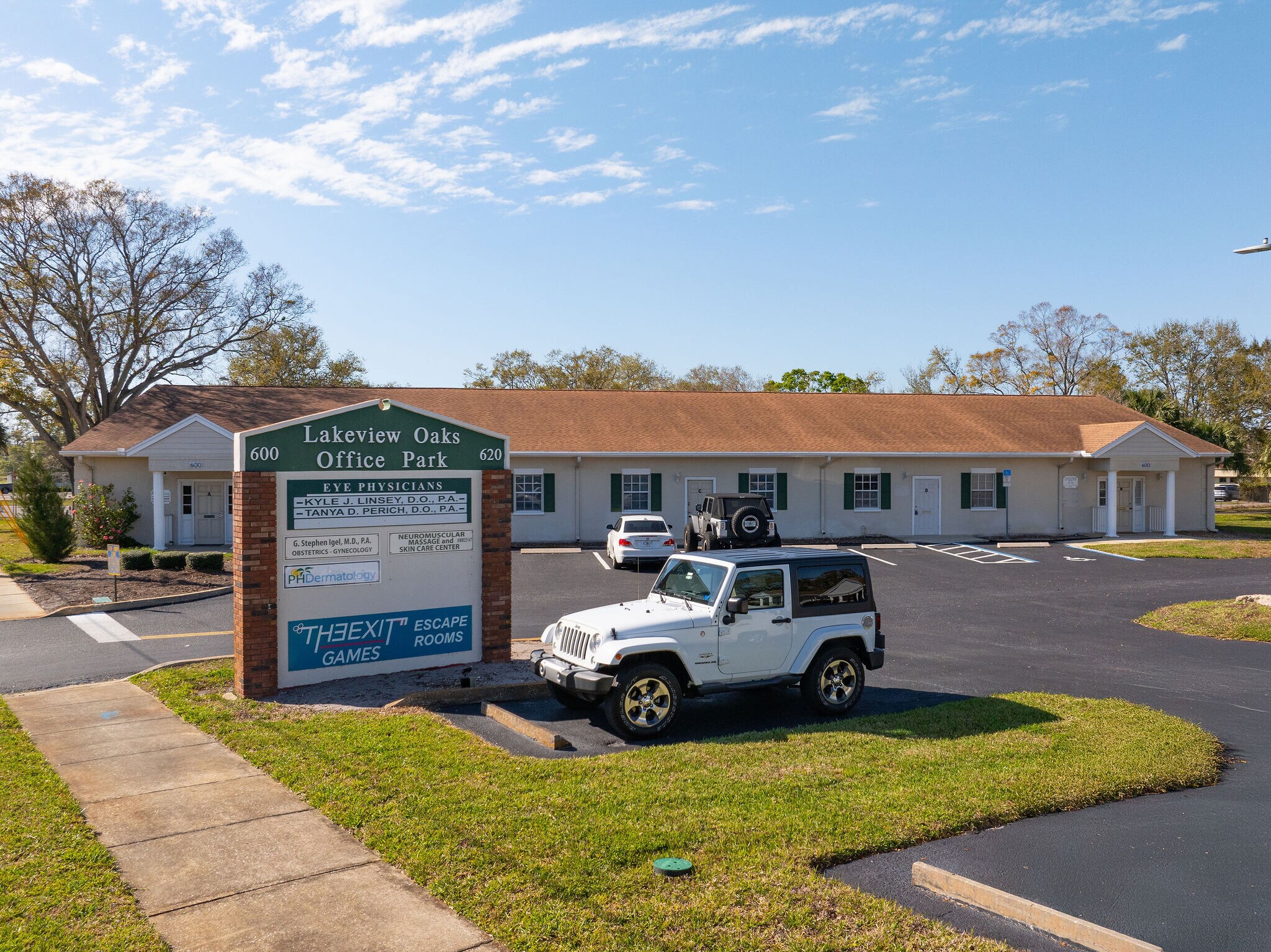 600 Lakeview Rd, Clearwater, FL à louer Photo intérieure– Image 1 sur 21