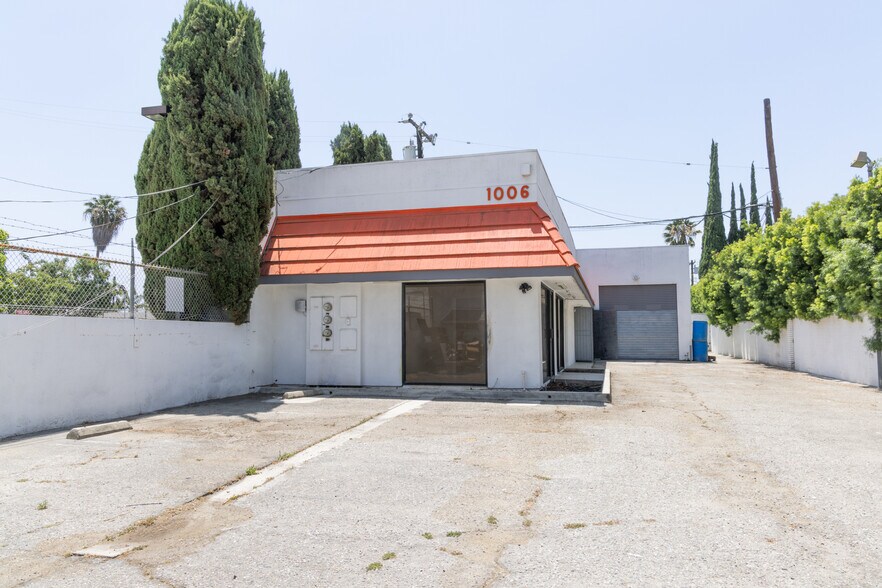 1006 E Garvey Ave, Monterey Park, CA à vendre - Photo de l’immeuble – Image 3 sur 14
