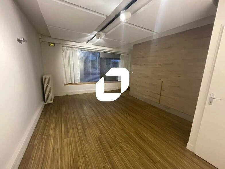 Bureau dans Boulogne-Billancourt à louer - Photo de l’immeuble – Image 3 sur 13