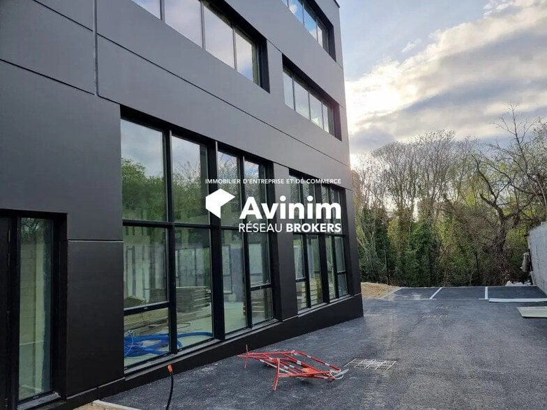 Bureau dans Montpellier à vendre - Photo de l’immeuble – Image 2 sur 8