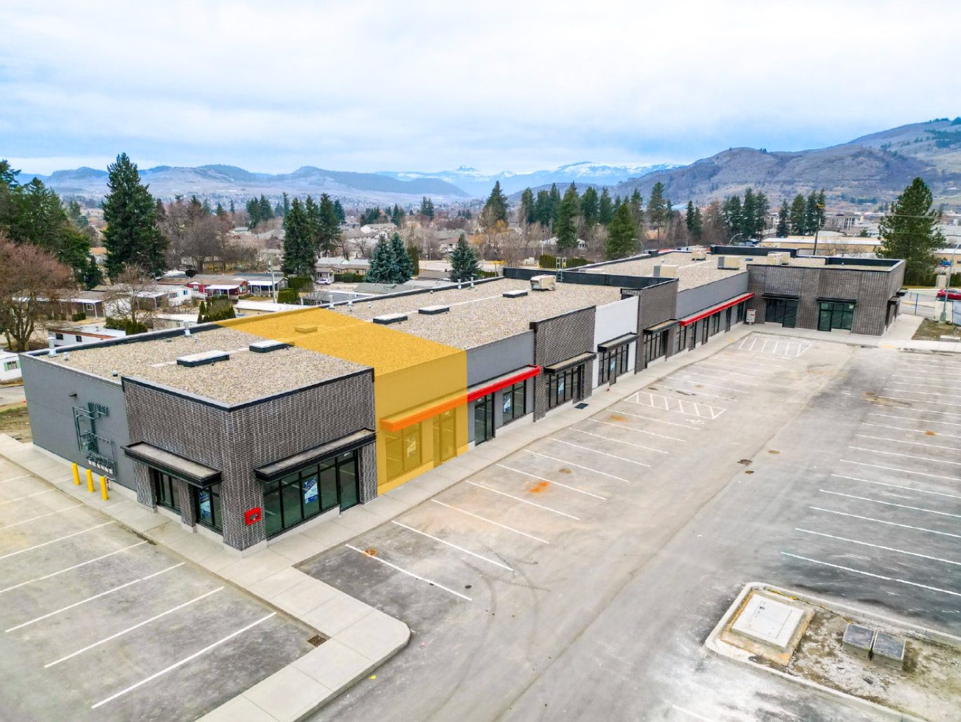 5000 Silver Star Rd, Vernon, BC à louer Photo intérieure– Image 1 sur 2