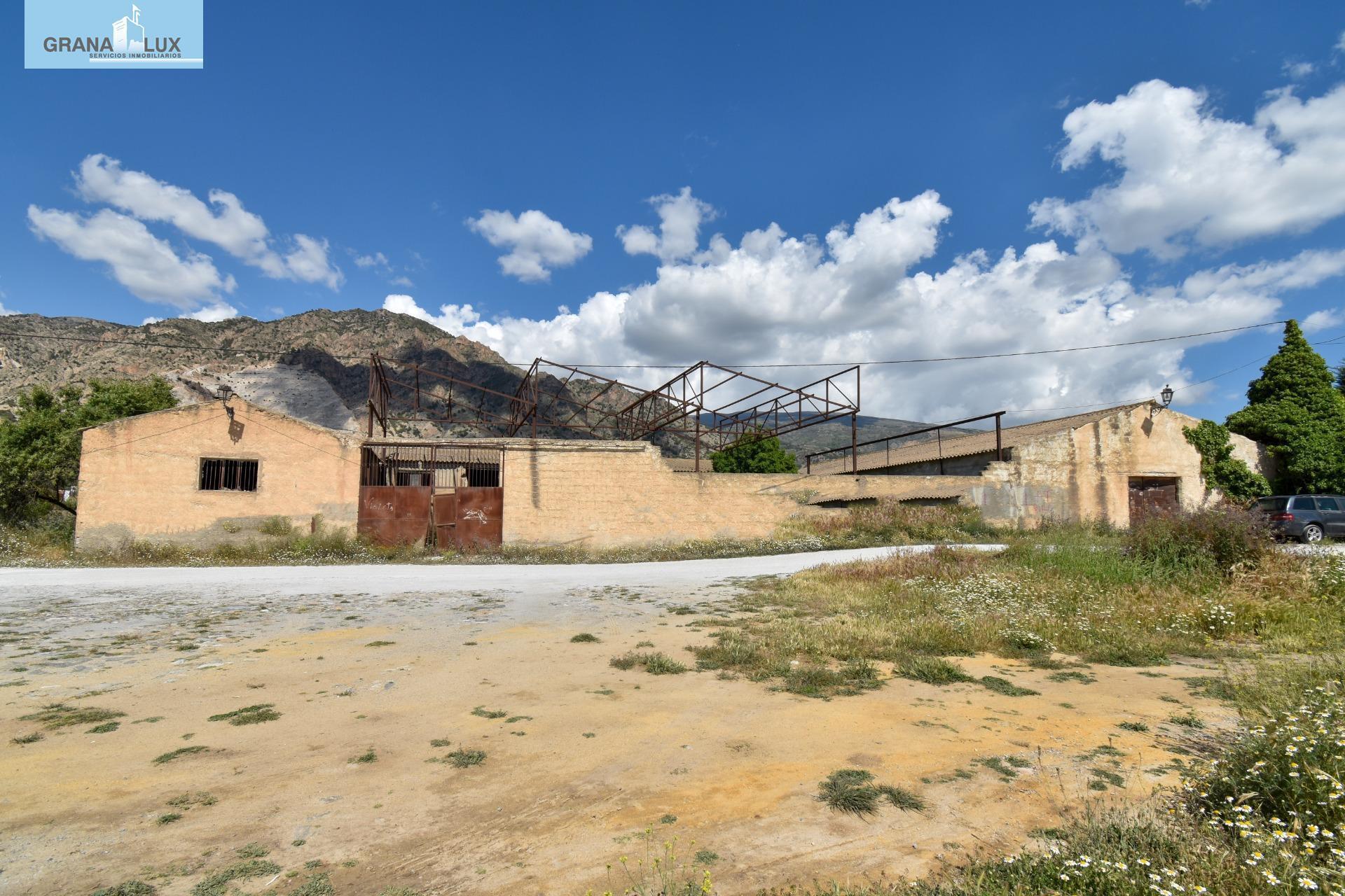 Industriel/Logistique dans Dúrcal à vendre Photo de l’immeuble– Image 1 sur 21