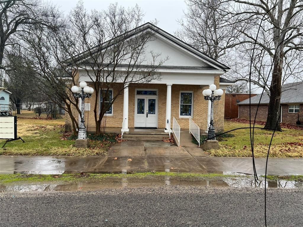 102 E Main St, Cumby, TX à vendre Photo principale– Image 1 sur 26