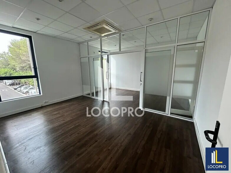 Bureau dans SOPHIA ANTIPOLIS à louer - Photo de l’immeuble – Image 3 sur 7