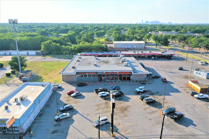 2843-2849 E Ledbetter Dr, Dallas, TX à louer - Photo de l’immeuble – Image 2 sur 9
