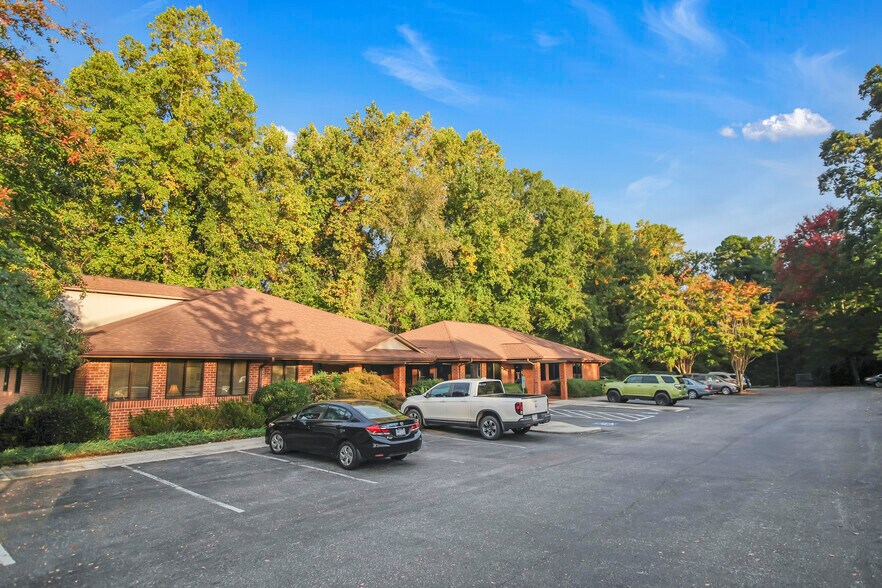 510 W King St, Kings Mountain, NC à vendre - Photo de l’immeuble – Image 2 sur 24