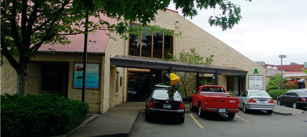 18773-18813 SW Martinazzi Ave, Tualatin, OR à louer - Photo de l’immeuble – Image 2 sur 10