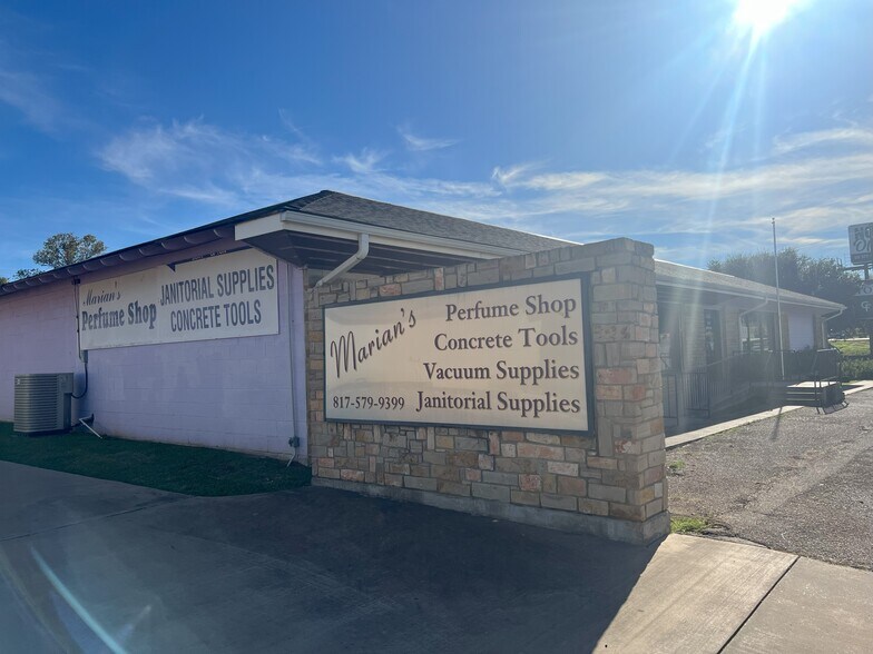 2607 E Us Highway 377, Granbury, TX à vendre - Photo de l’immeuble – Image 3 sur 4