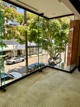 9625-9647 Brighton Way, Beverly Hills, CA à louer Photo de l’immeuble– Image 2 sur 7