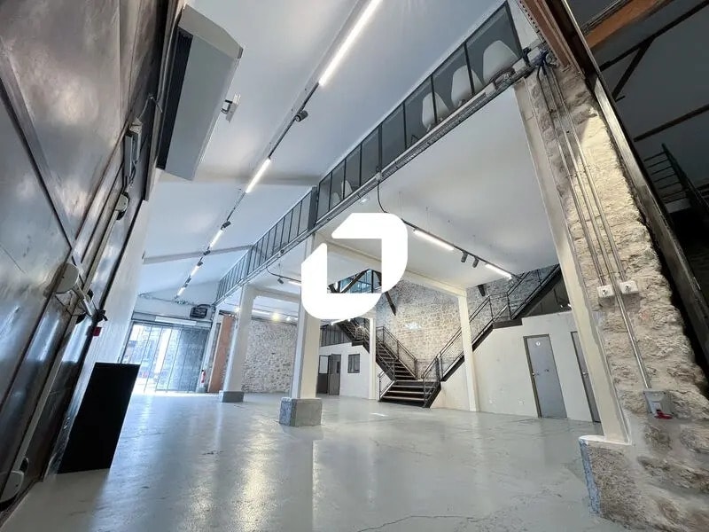 Local d’activités dans Vitry-sur-Seine à louer Photo intérieure– Image 1 sur 9