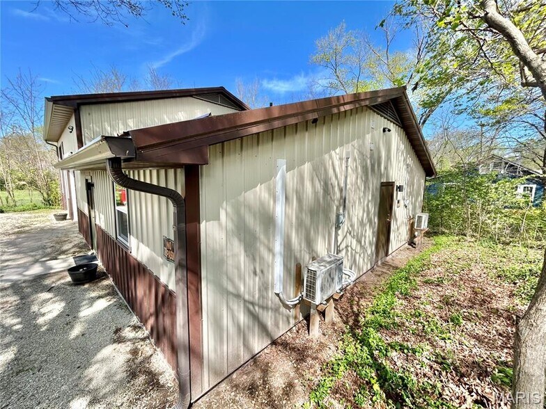 306 E Franklin St, Salem, MO à vendre - Photo de l’immeuble – Image 3 sur 17
