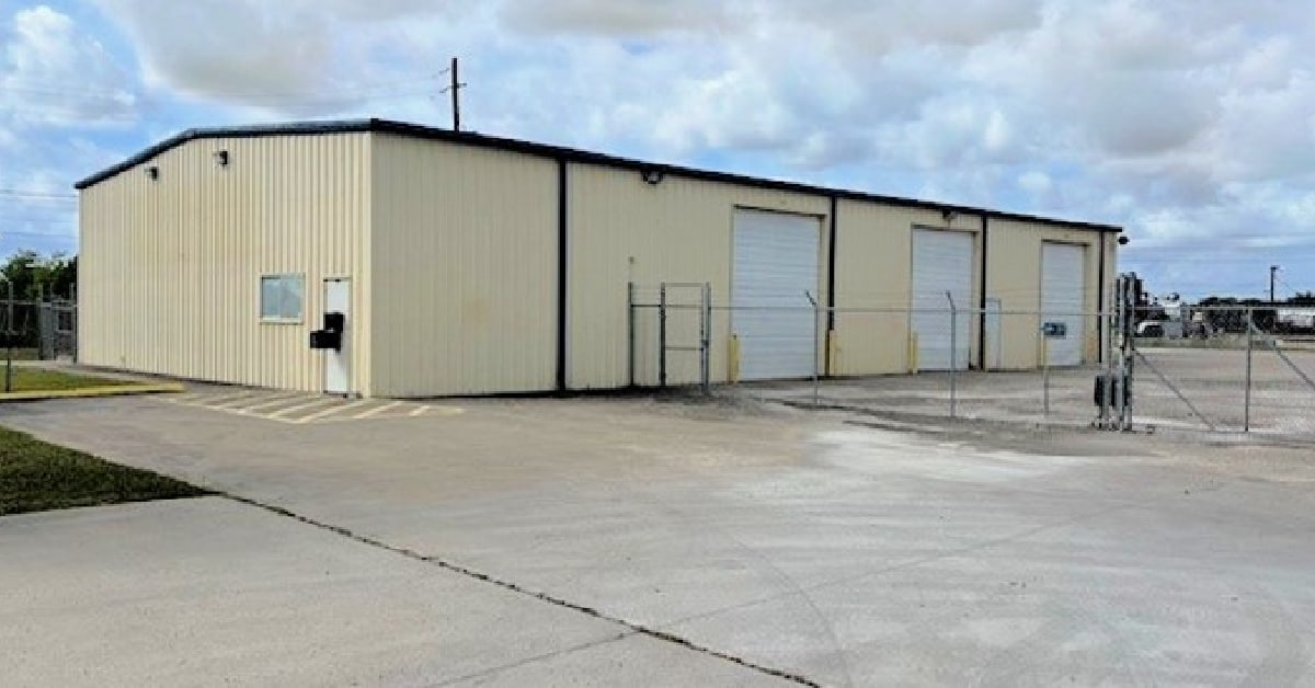 433 N Navigation Blvd, Corpus Christi, TX à louer Photo de l’immeuble– Image 1 sur 9