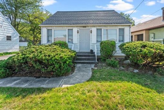 5363 Oberlin Ave, Lorain, OH à vendre - Photo de l’immeuble – Image 2 sur 20