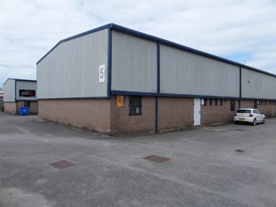 Newlands Ave, Bridgend à louer - Photo de l’immeuble – Image 3 sur 3