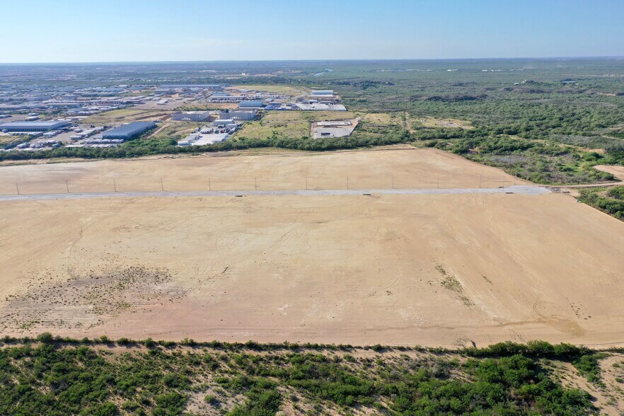 302 Blue Ridge Pky, Laredo, TX à louer - Aérien – Image 3 sur 12