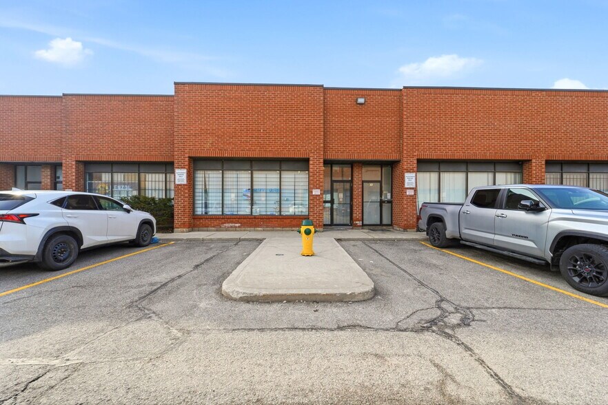120 Dynamic Dr, Toronto, ON à vendre - Photo de l’immeuble – Image 3 sur 49