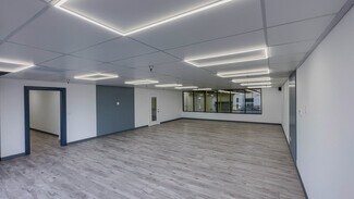 Plus de détails pour 330 Rancheros Dr, San Marcos, CA - Industriel/Logistique à louer