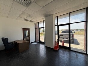 3246 Us-421 Hwy N, Wilmington, NC à louer Photo intérieure– Image 1 sur 2