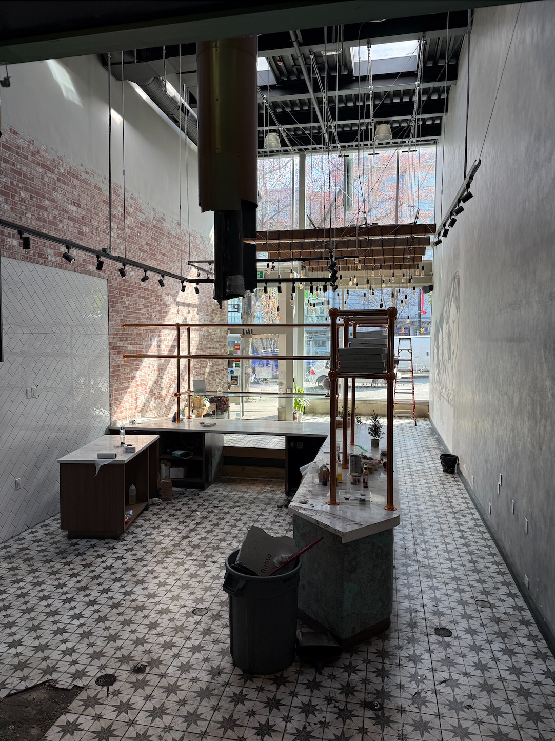 2323-2325 Cambie St, Vancouver, BC à louer Photo de l’immeuble– Image 1 sur 3