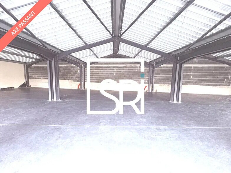 Local commercial dans LES MARTRES-D'ARTIERE à vendre - Photo intérieure – Image 3 sur 10