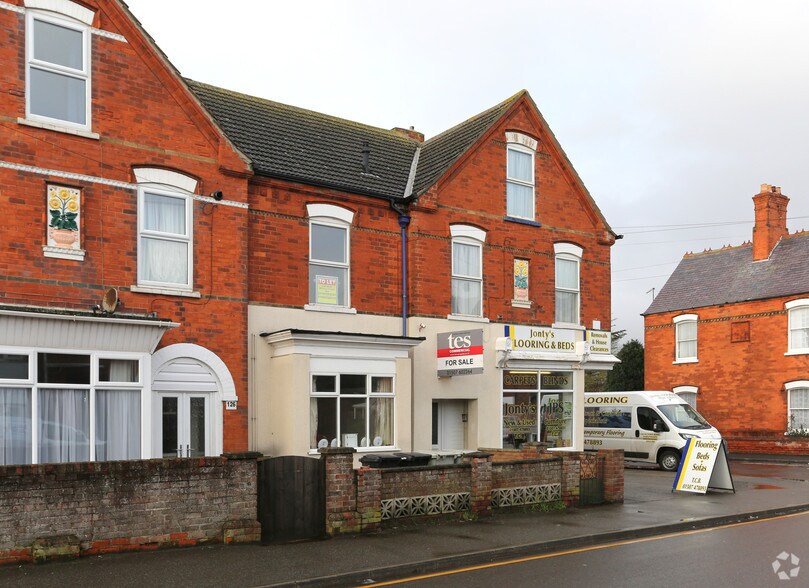 124 Victoria Rd, Mablethorpe à vendre - Photo de l’immeuble – Image 2 sur 19