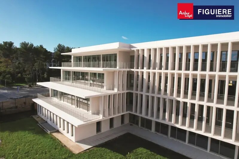 200 Rue Pierre Duhem, Aix-en-Provence à louer - Photo de l’immeuble – Image 1 sur 8