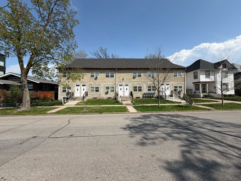 1137 26th St, Des Moines, IA à vendre - Photo principale – Image 1 sur 19