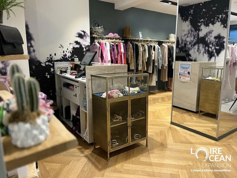 Local commercial dans La Baule-Escoublac à louer - Photo intérieure – Image 3 sur 8