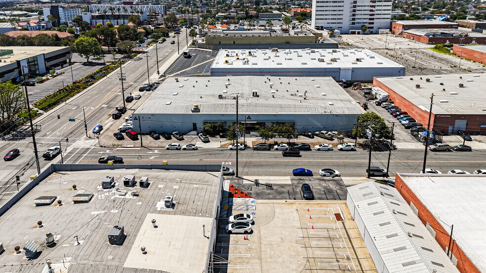 601 Lairport St, El Segundo, CA à louer - Photo de l’immeuble – Image 3 sur 24