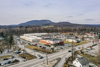 Route 611 & Old Mill Road, Tannersville, PA - VUE AÉRIENNE  vue de carte - Image1