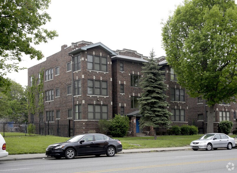3707 N Meridian St, Indianapolis, IN à vendre - Photo de l’immeuble – Image 2 sur 7