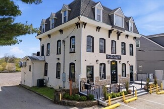 Plus de détails pour 641 Old Elm St, Conshohocken, PA - Local commercial à vendre