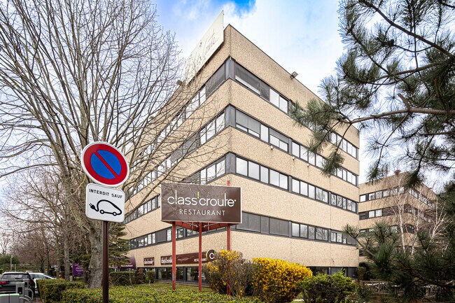 Plus de détails pour Bureau à louer