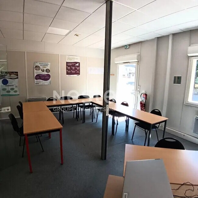 Plus de détails pour Bureau à louer