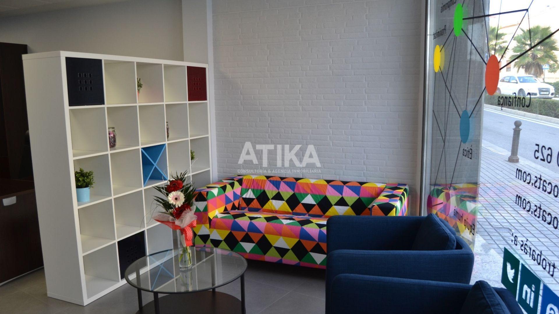 Local commercial dans Ontinyent, Valencia à louer Photo intérieure– Image 1 sur 5