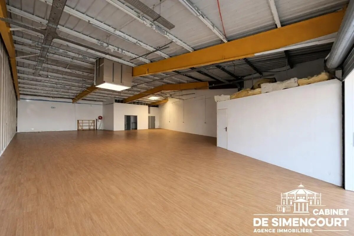 Local commercial dans Longueau à louer Photo intérieure– Image 1 sur 5