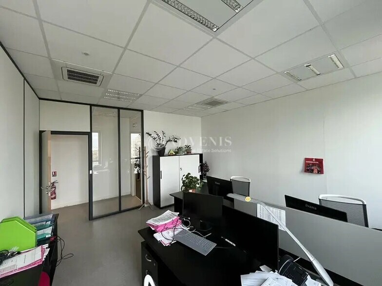 Bureau dans Choisy-le-Roi à louer - Photo intérieure – Image 2 sur 9