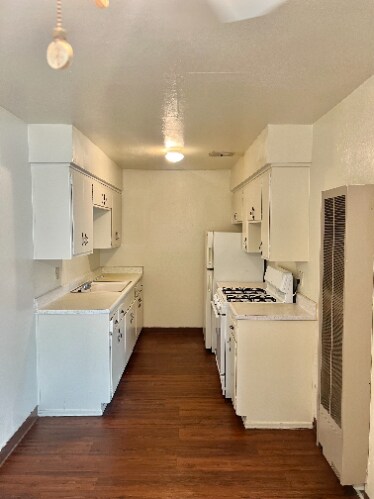 3326 Lerwick Rd, Sacramento, CA à vendre - Photo de l’immeuble – Image 2 sur 22